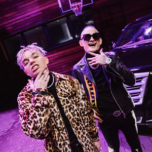 人妻制服出轨中字在线
