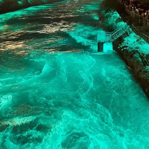 狂躁美女大BBBBBB2020
