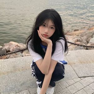 人妻制服出轨中字在线
